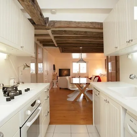 Apartment Aramis Paris